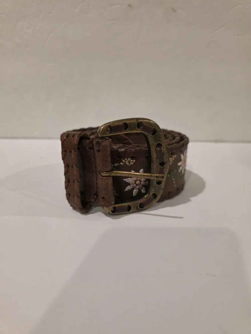 Vintage Y2K Abercrombie & Fitch Boho Floral Embroidered Leather Belt
